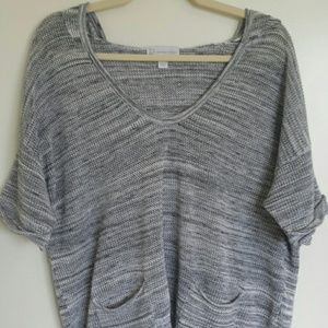 Womens New York and Co. Casual pullover w hoodie